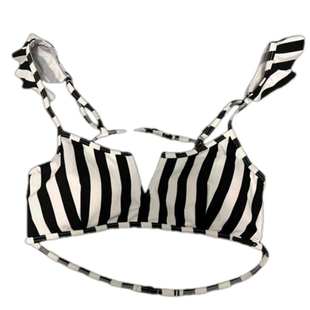 Kendall & Kylie Striped Referee Bikini - Picture 7 of 12